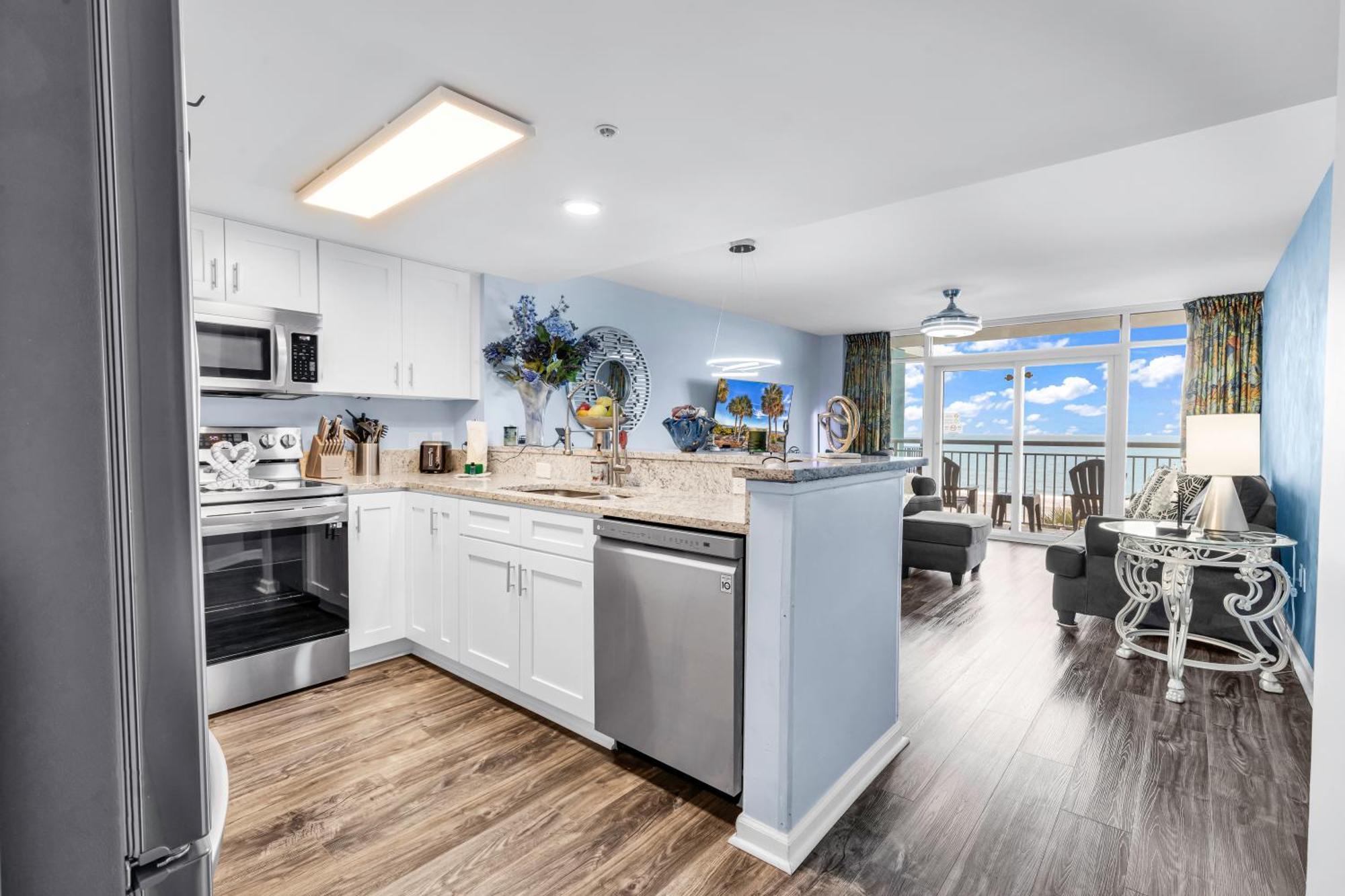 Atlantica Towers - Beach Front Condo W Pools マートルビーチ エクステリア 写真