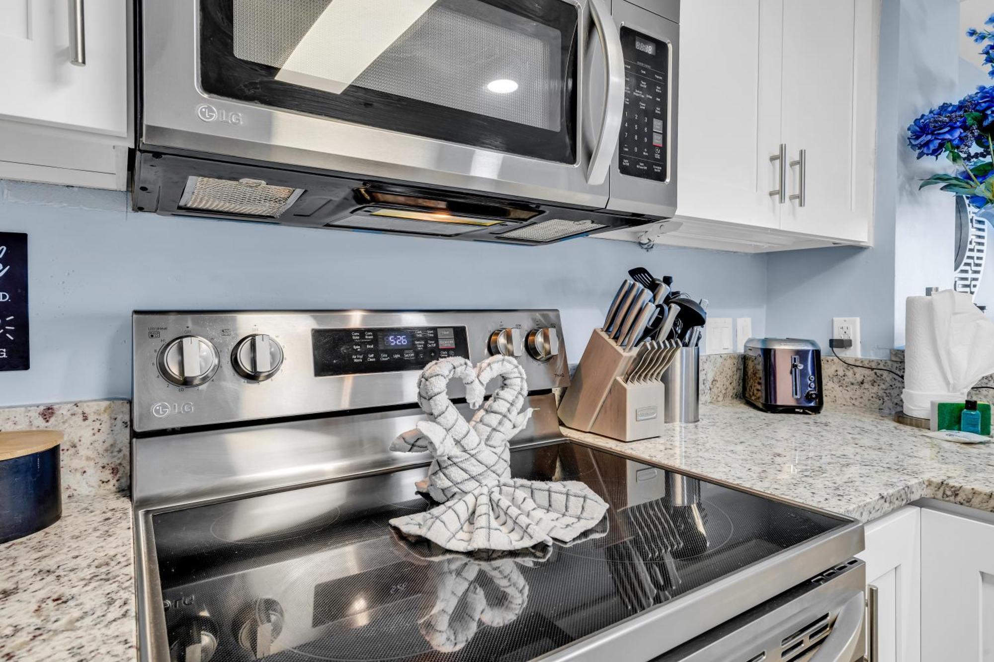 Atlantica Towers - Beach Front Condo W Pools マートルビーチ エクステリア 写真